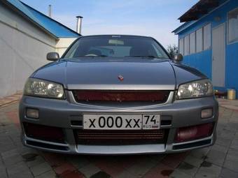 2000 Nissan Skyline Photos