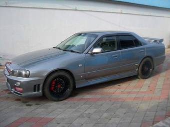 2000 Nissan Skyline Pictures