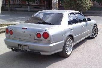 2000 Nissan Skyline Photos