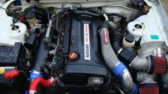 2000 Nissan Skyline Pictures