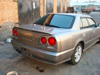 2000 Nissan Skyline Photos