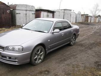 2000 Nissan Skyline Photos