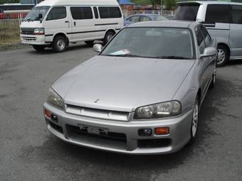 2000 Nissan Skyline Pictures