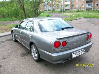 2000 Nissan Skyline Photos