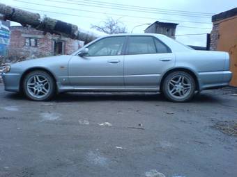 2000 Nissan Skyline Pictures