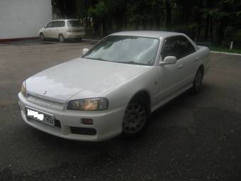 2000 Nissan Skyline Photos