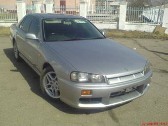 2000 Nissan Skyline Photos