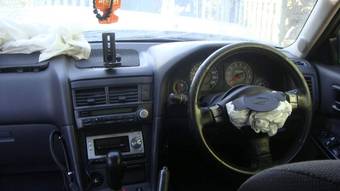2000 Nissan Skyline Pictures