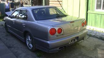 2000 Nissan Skyline Photos