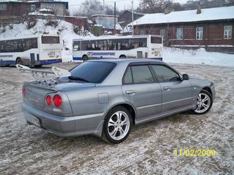 2000 Nissan Skyline Photos