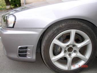 2000 Nissan Skyline Photos