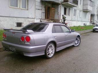 2000 Nissan Skyline Photos