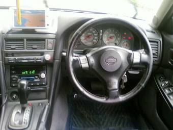 2000 Nissan Skyline Photos