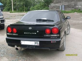 2000 Nissan Skyline Photos