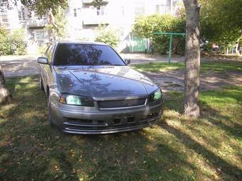 2000 Nissan Skyline Pictures