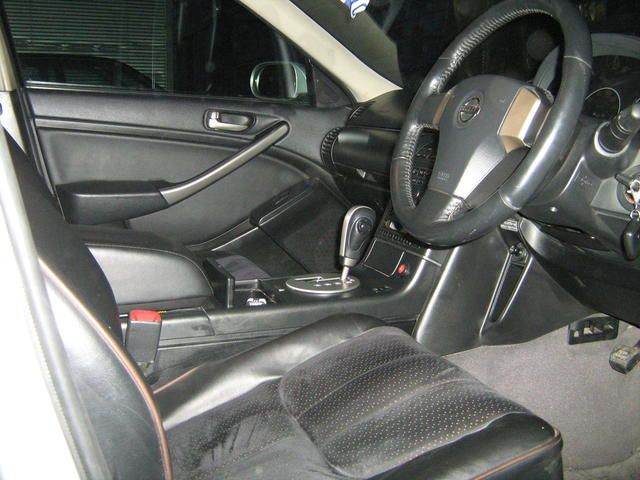 2001 Nissan Skyline