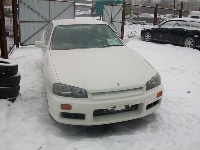 2001 Nissan Skyline