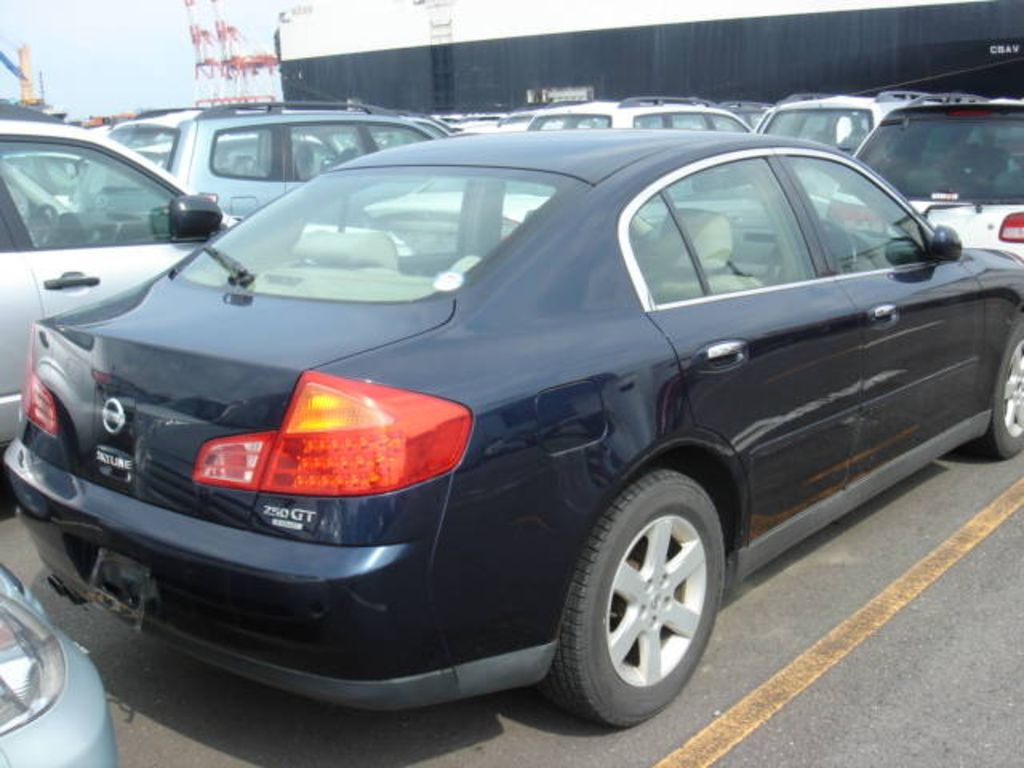 2001 Nissan Skyline