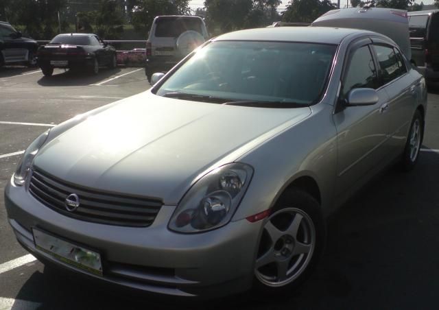 2001 Nissan Skyline