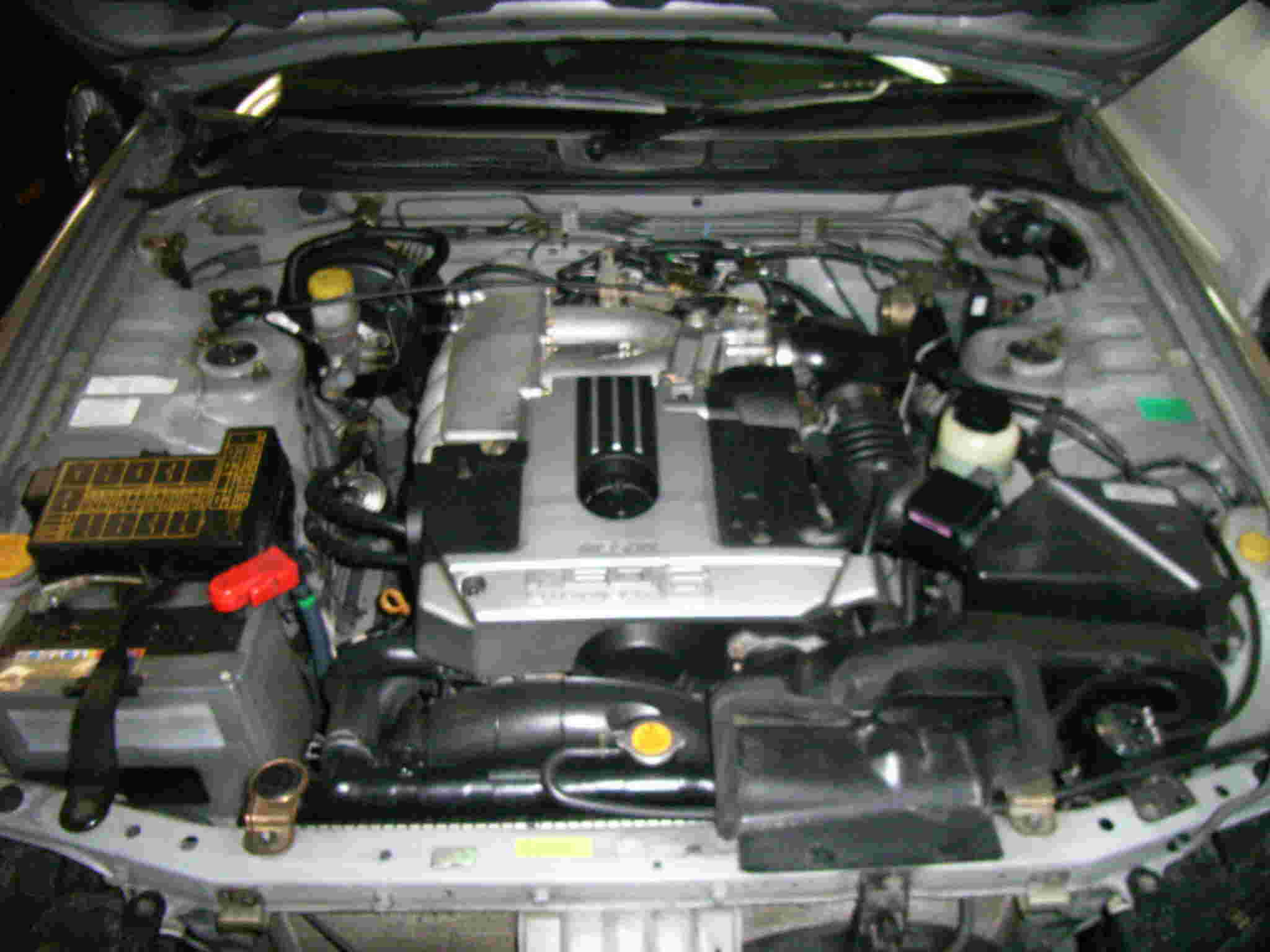 2001 Nissan Skyline Photos