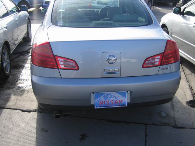 2001 Nissan Skyline Pictures