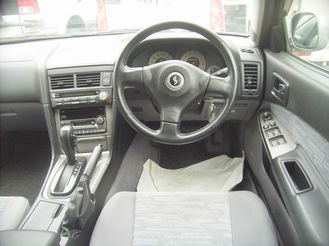 2001 Nissan Skyline Pictures
