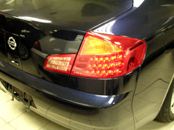2001 Nissan Skyline Photos