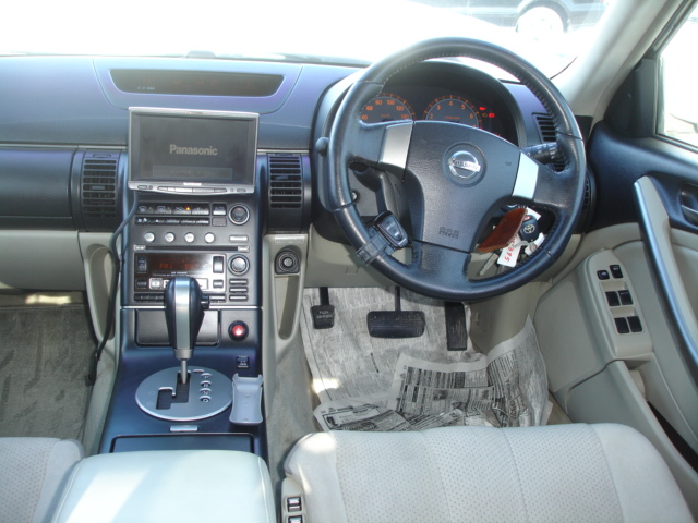 2001 Nissan Skyline Pics