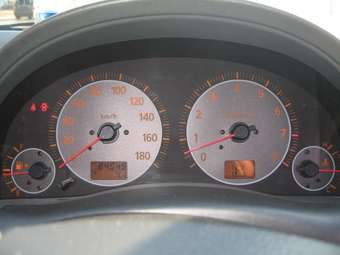 2001 Nissan Skyline Pictures