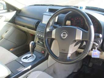 2001 Nissan Skyline Pics