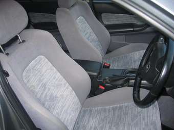 2001 Nissan Skyline Photos