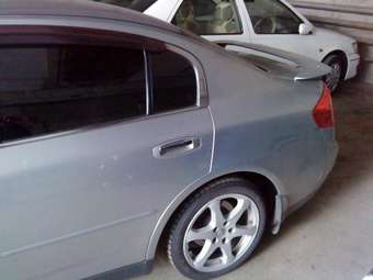 2001 Nissan Skyline Pics