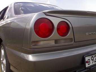 2001 Nissan Skyline Photos