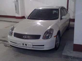 2001 Nissan Skyline Photos