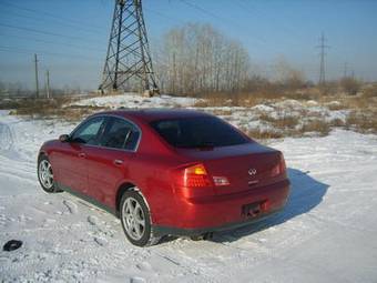 2001 Nissan Skyline Pictures