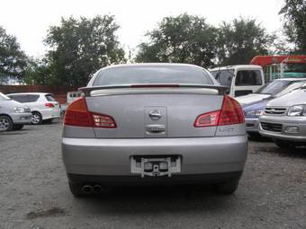 2001 Nissan Skyline Photos