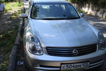 2001 Nissan Skyline Photos