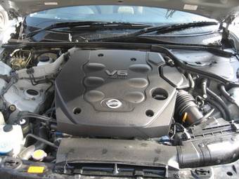 2001 Nissan Skyline Photos