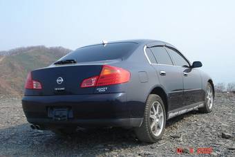 2001 Nissan Skyline Pictures