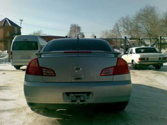 2001 Nissan Skyline Photos