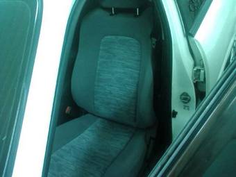 2001 Nissan Skyline Images