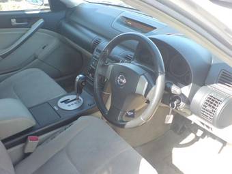 2001 Nissan Skyline Photos