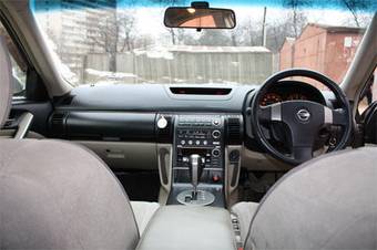 2001 Nissan Skyline Pictures