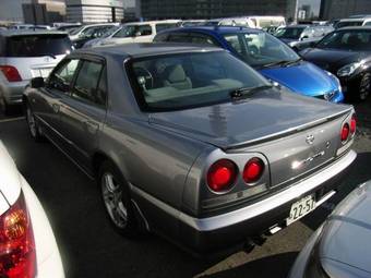 2001 Nissan Skyline Photos