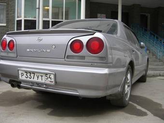 2001 Nissan Skyline Photos