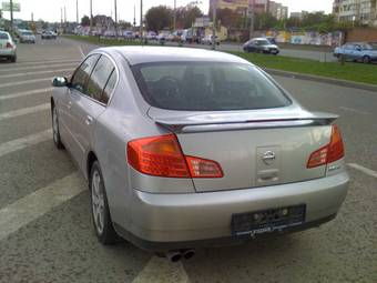 2001 Nissan Skyline Photos