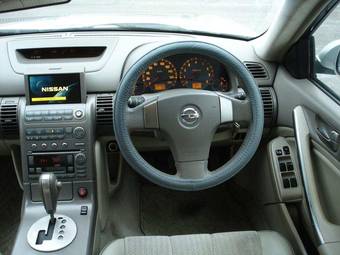 2001 Nissan Skyline Pictures