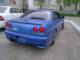 2001 Nissan Skyline Photos
