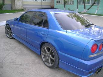 2001 Nissan Skyline Photos