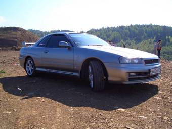 2001 Nissan Skyline Photos